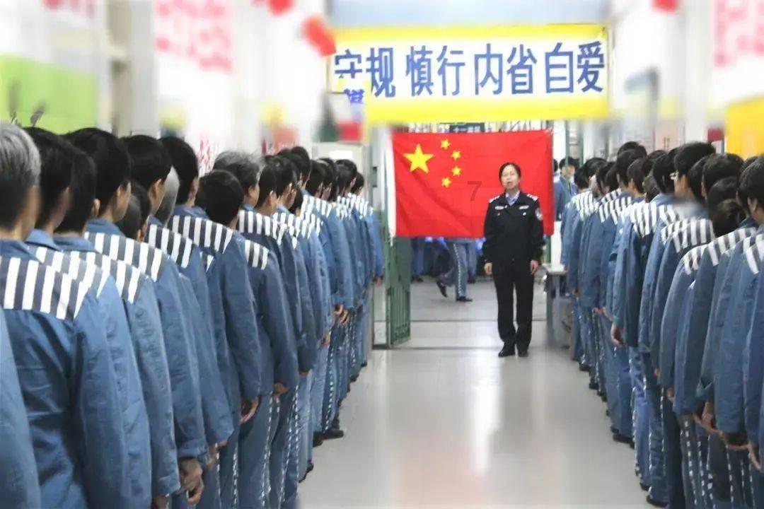滑动蓝色方块
